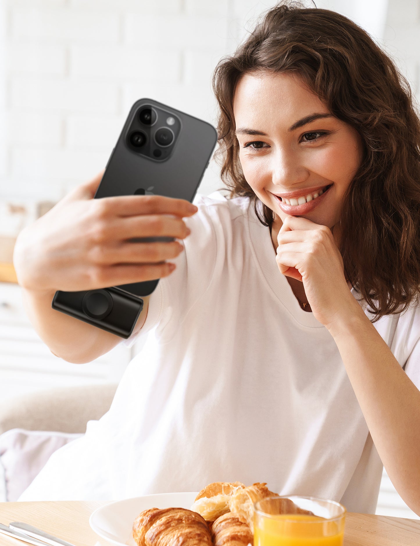 RORRY Mini Portable Charger for iPhone,5000mAh Small &Ultra-Compact 15W PD Fast Charging Power Bank Compatible with iPhone 15/14/13/12/11/XR/X/8 and Apple Watch Series 9/Ultra2/8/Ultra/7/6/5/4/3/SE