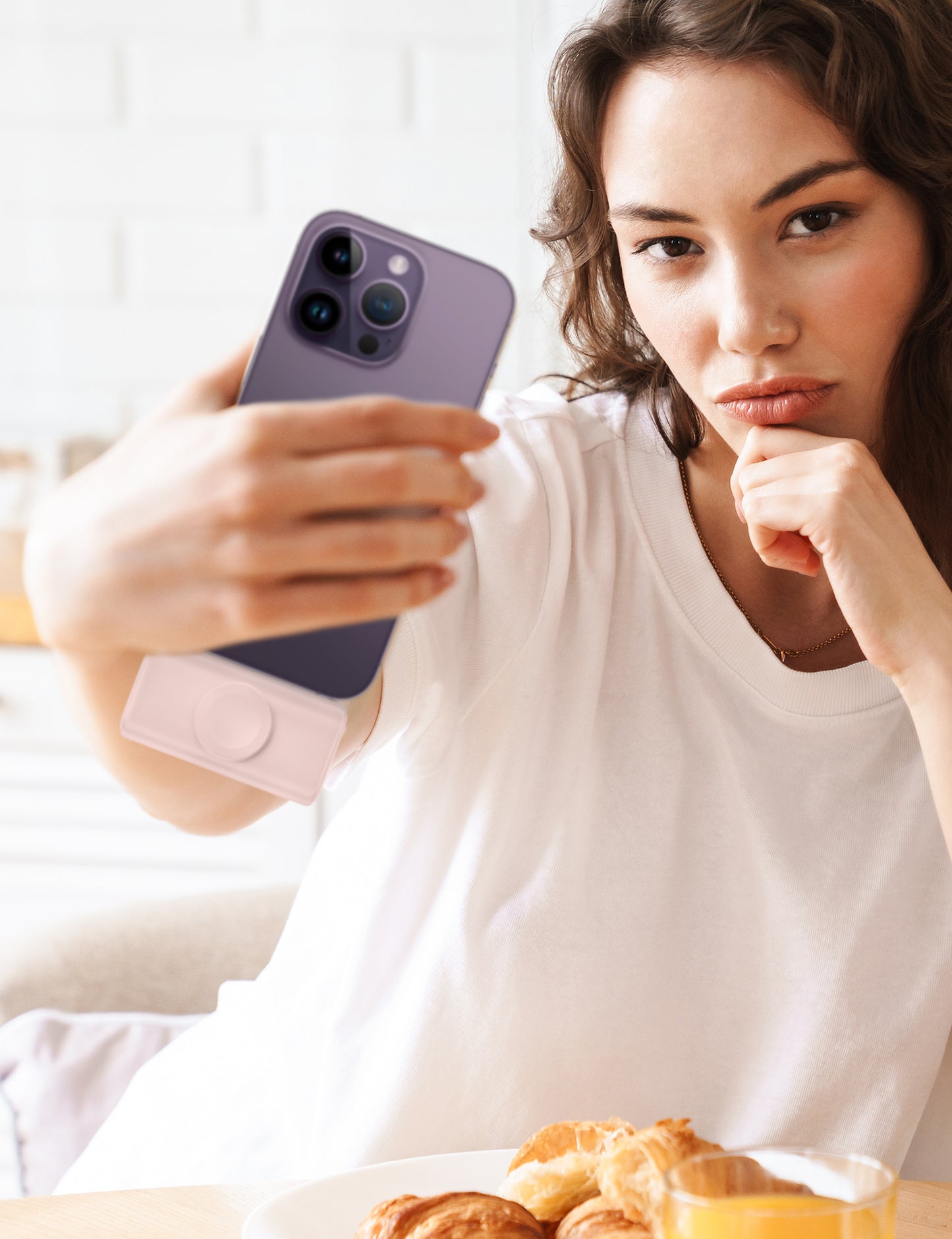 RORRY Mini Portable Charger for iPhone,5000mAh Small &Ultra-Compact 15W PD Fast Charging Power Bank Compatible with iPhone 15/14/13/12/11/XR/X/8 and Apple Watch Series 9/Ultra2/8/Ultra/7/6/5/4/3/SE